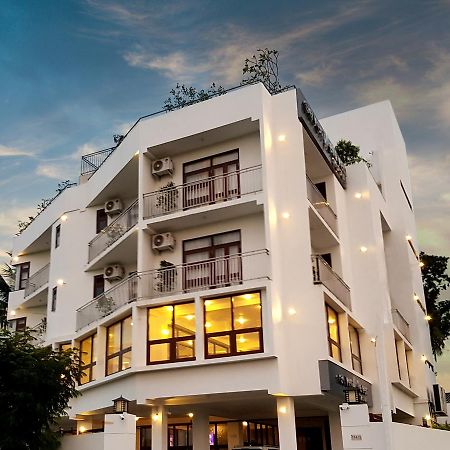 Grand 7 Hotel -Kesbewa Piliyandala Exterior foto